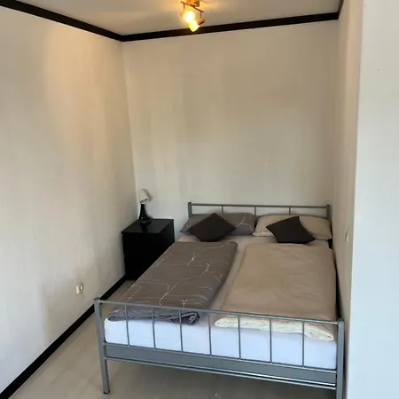 Lejlighed Kleine 1-zimmer *