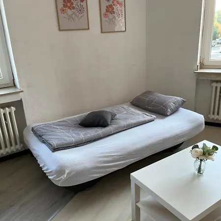 Lejlighed Kleine 1-zimmer *