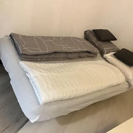 Kleine 1-zimmer * Dortmund